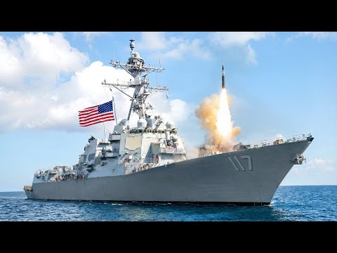 Inside The $2 Billion Gigantic US Navy Destroyer in Middle of the Ocean
