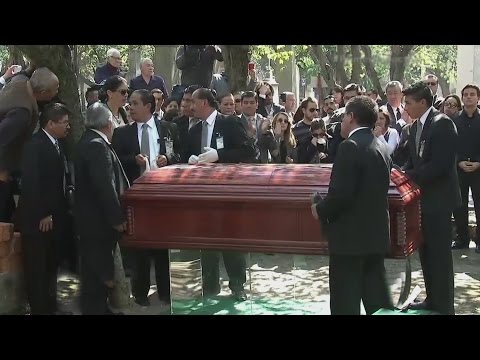 Rest in peace, Chavo… Chespirito was buried in the French Pantheon in Mexico
