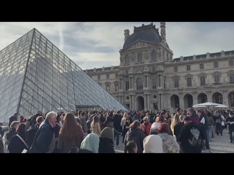 Louvre jewelry heist: 2 suspects in custody, officials say
