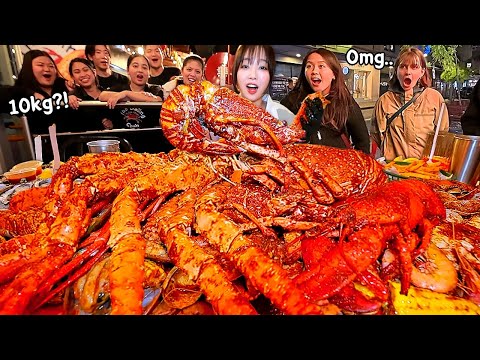 10KG SEAFOOD MOUNTAIN! 🦀 Everyone Was SHOCKED by This Boiling Crab Feast for 20+ People!