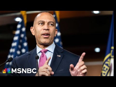 'Legislative insanity': House Democratic Leader Jeffries says Republicans want a government shutdown