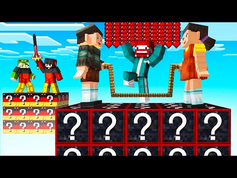 1666888555555533215555 DAMAGE SQUID GAME KNIFE in 2v2v2v2 LUCKY BLOCKs KING