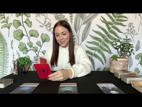 SCORPIO TAROT | Divine protection in 2025 leads to alignment in 2026! | NEW YEAR 2026