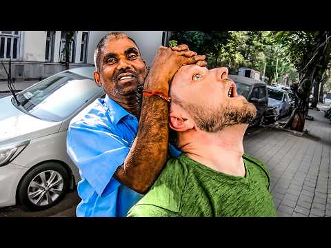 I Experience Brutal Pleasure of India's Street Massage