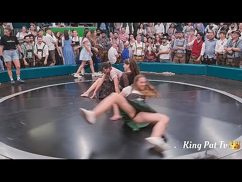 BEAUTIES SPINNING ON THE TEUFELSRAD, OKTOBERFEST MUNICH 2025.PT.7 [4K]
