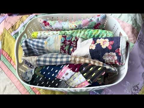 Snippets of my stitching life - Freeform embroidery and a few pouches #embroiderystitches 