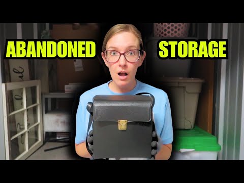 This Storage Unit Cost $200... What's Inside?