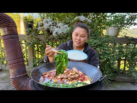 今天挖些生姜，配着半只鸭和蔬菜做一锅好吃的 Today, dig some ginger and stir fry duck meat