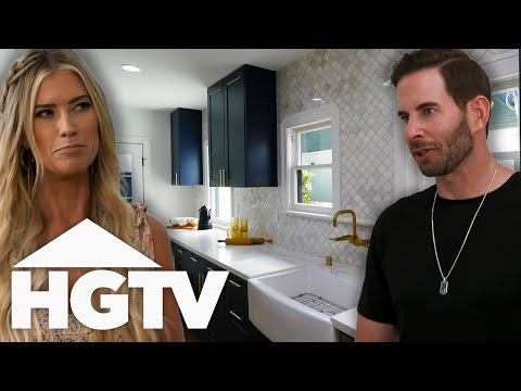 Tarek Wants This House To Be $200k More Expensive Than The Rest! l Flip Or Flop
