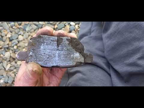 ЗАМЕНА ЗАДНИХ КОЛОДОК, ПРОТОЧКА ДИСКА, УЛУЧШЕНИЯ ТОРМОЗОВ НА ТОЙОТЕ КОРОЛЛЕ!