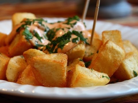 Patatas Bravas -- Crispy Potatoes with Spicy Garlic & Chili Aioli