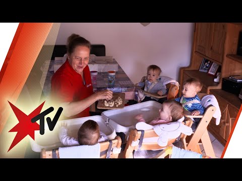 Alltag mit Vierlingen: Großfamilie Acker-Kalina ein Jahr nach der Geburt | stern TV (2019)