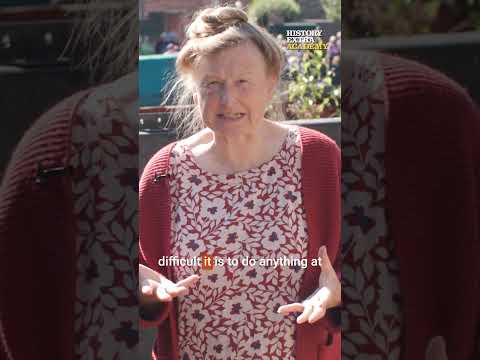 How did the introduction of gaslight change industry?