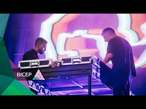 Bicep - Glue & Apricots (Glastonbury 2022)