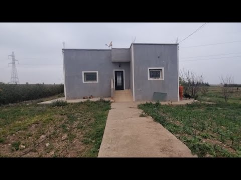 فيرمة 💒محفظة 8600 متر بالمنزل مشاء الله جات عالية الماء والكهرباء 16 كم من مدينة الجديدة  0673426191