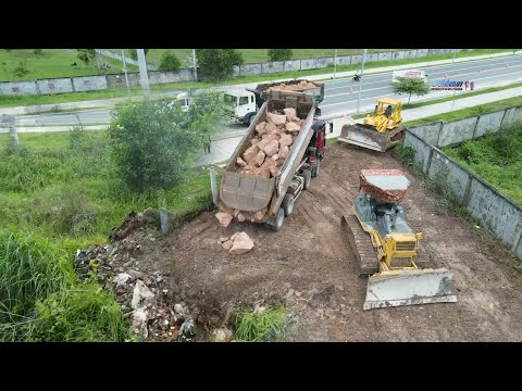 Nicely Start Landfill Task! Team KOMATSU Bulldozers And Dump Trucks Transported Process