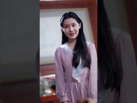 Poor Girl Abandoned By Family, Unexpectedly, She Taken Home By Handsome CEO And Her Doted On Her！