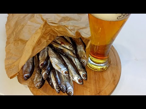 ВЯЛЕНАЯ УКЛЕЙКА ЗА 2 ДНЯ. КАК ВКУСНО ЗАСОЛИТЬ УКЛЕЙКУ. САМА НАЛОВИЛА - САМА ЗАВЯЛЕЛА! РЫБА К ПЕННОМУ