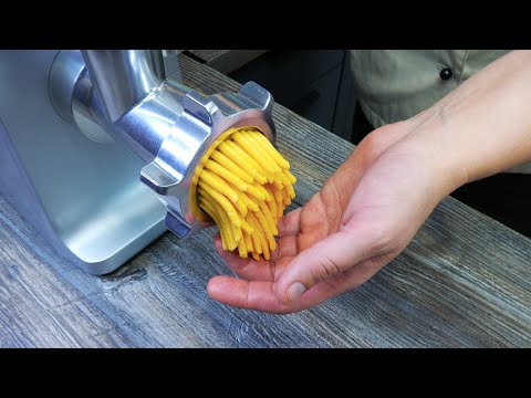 A treat from the 90s. Chrysanthemum cookies made through a meat grinder. Delicious, quick, and ve...