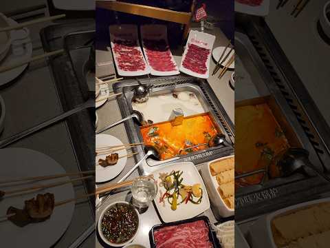 《 香港火鍋 》海底撈火鍋 ｜ 多種食材選擇 ｜ 拉麵舞 ｜ 香港美食 | 香港旅遊 | 香港打卡 | 打卡餐廳 | April Lai #hkfoodies #hkhotpot #hongkong