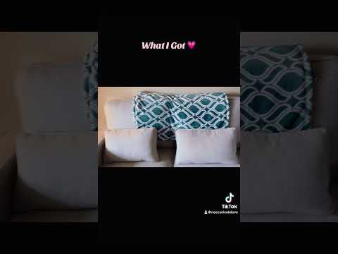 I moved and bought a COUCH! I found one on SHEIN that costs half the price as the one from BBB!