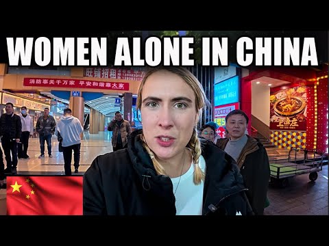 How Dangerous is China After Dark? 🇨🇳 British Girl’s Honest Take!