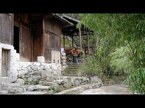 Leaving the City ~ A poor man diy renovates an old abandoned house in the mountains | Free life
