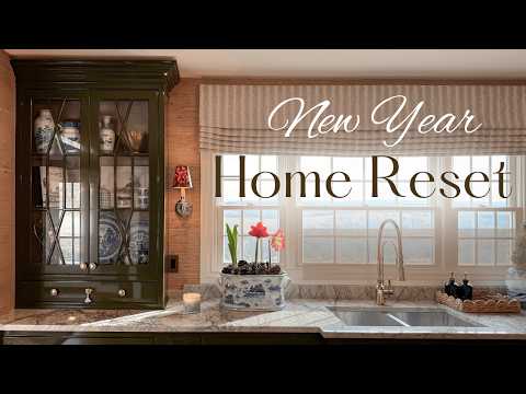 Undecorating & Cleaning After Christmas