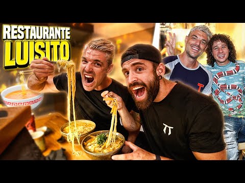LUISITO COMUNICA NOS INVITA a COMER en SU ÚLTIMO RESTAURANTE Y PEDIMOS TODA LA CARTA 🍜 *MUCHO RAMEN*