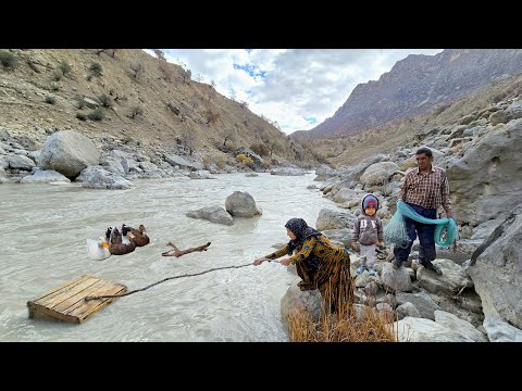 Single Nomadic Woman by a Wild River | Rescuing a Mystery Chest from the Water | Survival & Fishing