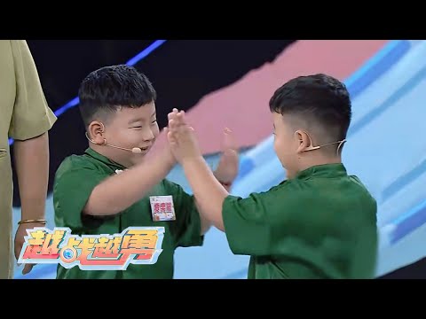 双胞胎兄弟相声式“吵架”笑翻全场，“相爱相杀”共同成长妈妈用镜头记录兄弟成长小故事 | 第艺流「越战越勇」