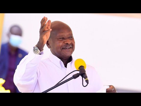 MUSEVENI angry: “God will punish us! We can not make a plane, a computer, medicine, even furniture?