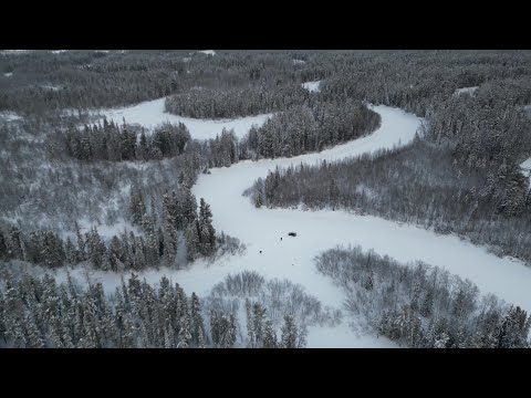 Winter fishing on the Yetipur River.