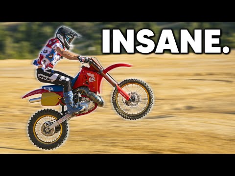 I Drag Raced this 1988 CR500 Against a Stark Varg