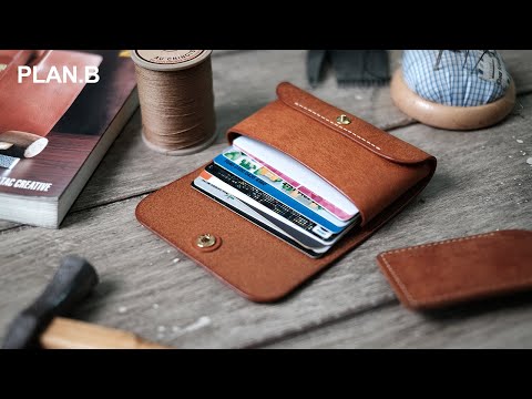 Making a HANDMADE Leather Card Holder - Leather Craft