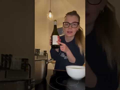 Zu nem guten Risotto gehört Weißwein - geht auch ohne Alkohol! 🤍 ist wie immer alles verlinkt für