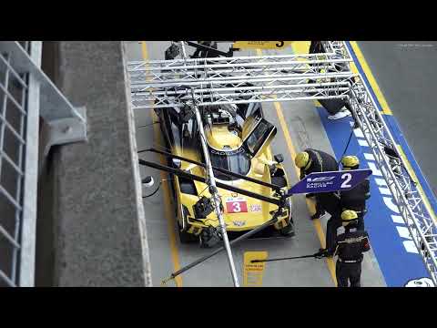 3 Cadillac V-LMDh leave the pits at Le Mans - Loud V8 sound !!