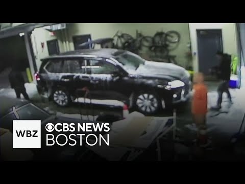 Investigator questioned about "inverted" Canton police sallyport video at Karen Read trial