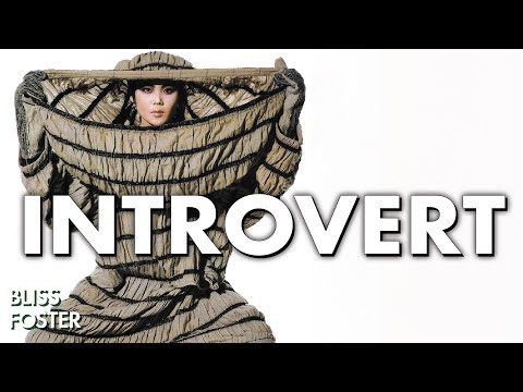 Is Being An Introvert Impossible in Fashion?
