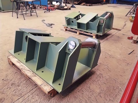 El arte de trabajar el acero...(The art of working steel)