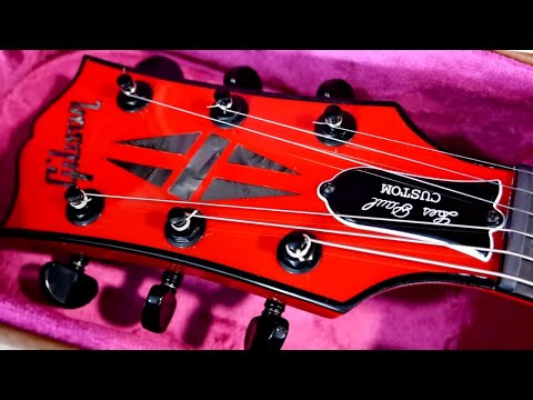 Everything's "Wrong" About This | 2017 Gibson Les Paul Custom Chambered Blackout Stallion Red Review