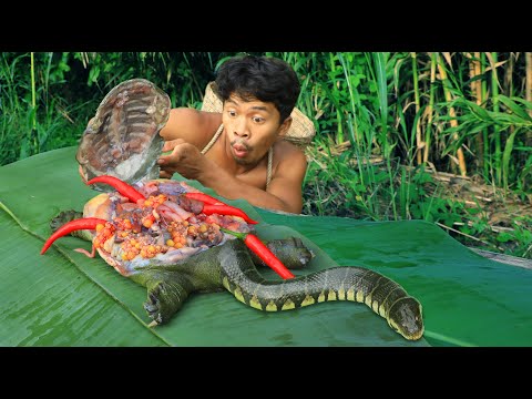Dig the bamboo found turtles and snake. cooking turtles and snake
