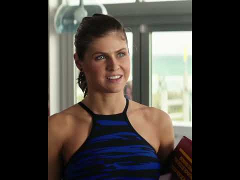 Zac Effron Catches a Glimpse of Alexandra Daddario in Baywatch