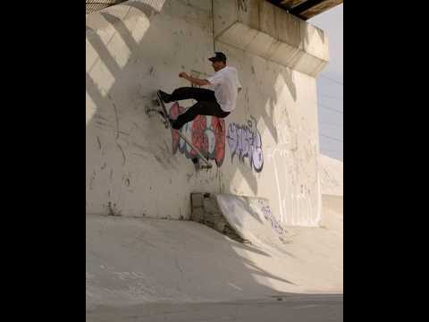 🕸️ David Loy's "XX" part is full of mind melters 🤯