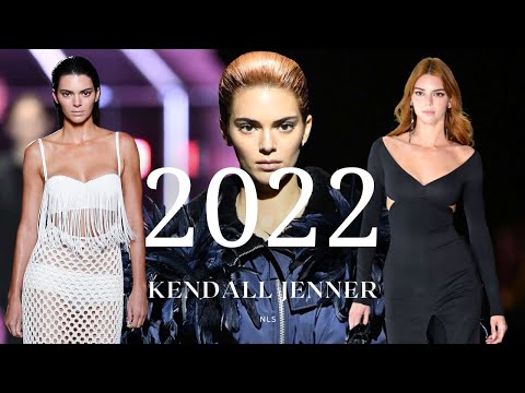 Kendall Jenner | 2022 runway collection