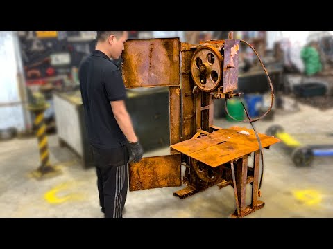 FULLY Restoration Broken Vintage VERTICAL WOOD SAW MACHINE // Genius Turns Iron Block Into Gold