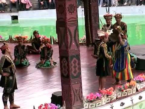 最棒的原住民表演九族文化村 文化廣場(娜鲁湾劇場)Aboriginal performances,the Formosan Aboriginal Cultural Village Cultural