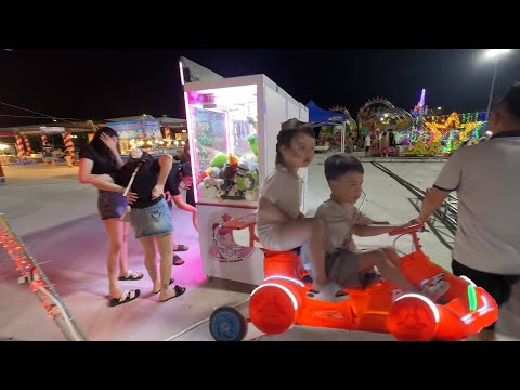 Red Shoes and Snappy's Our Kids Hang Out in Casual ASMR Everyday Life