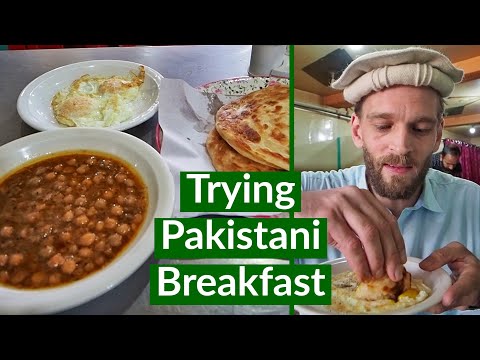 Pakistanis Eat THIS For Breakfast 😋 (Nashta Market Food Tour)