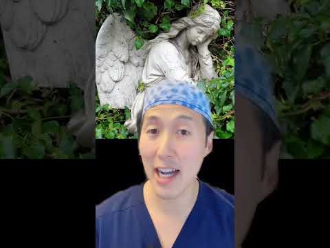 Kanye West’s Mom’s Plastic Surgery Disaster! #shorts #kanyewest